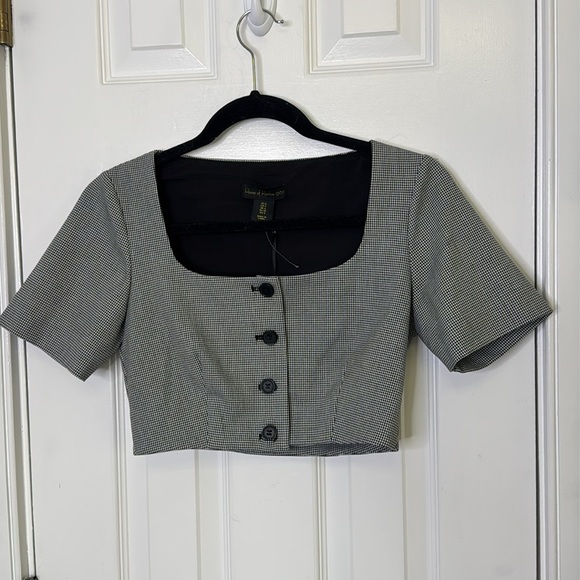 House of Harlow 1960 Gray Buttoned Crop Blouse - Picture 4 of 8